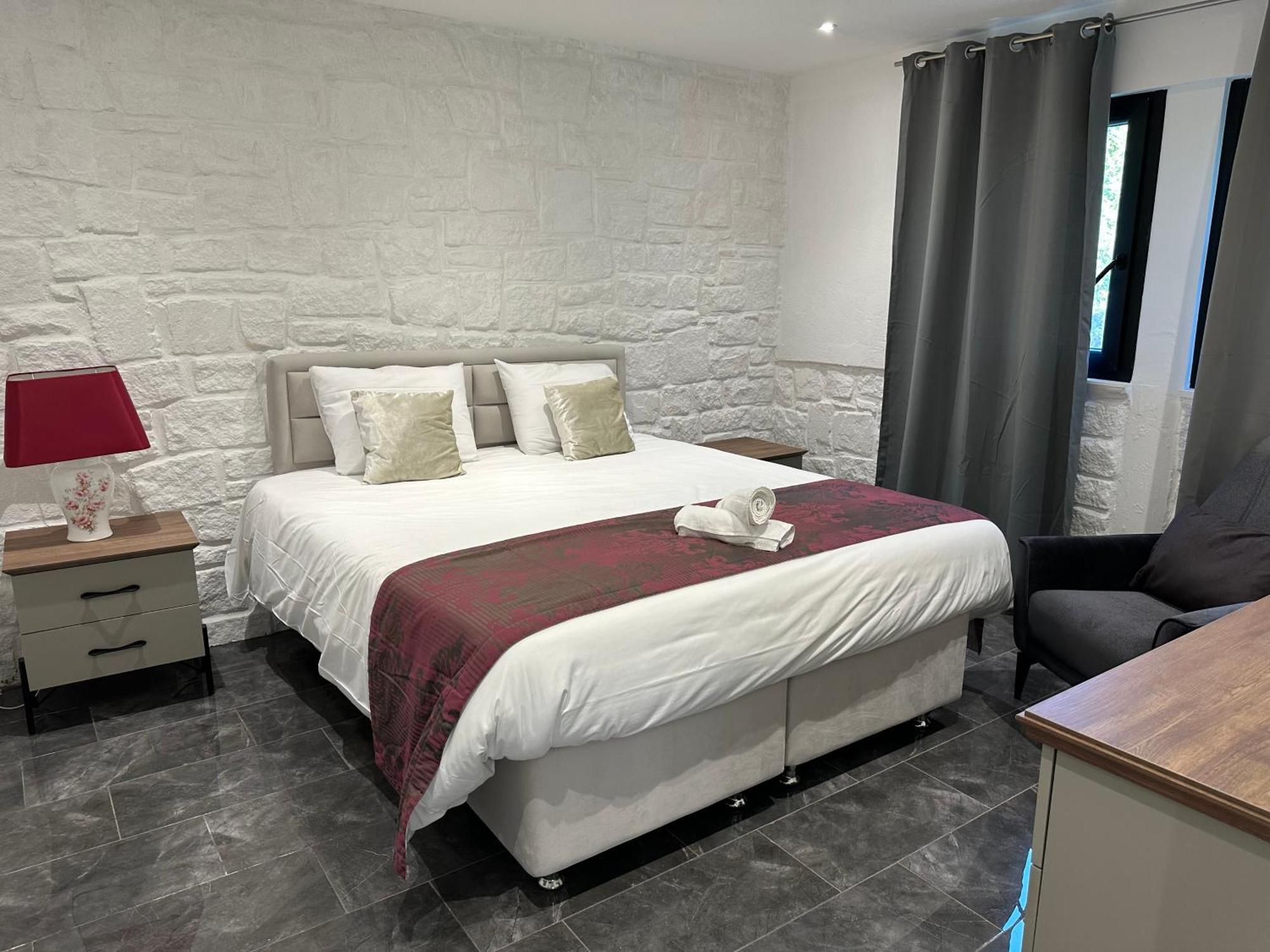 Hotel Parc Les Cigognes Albé Eksteriør billede