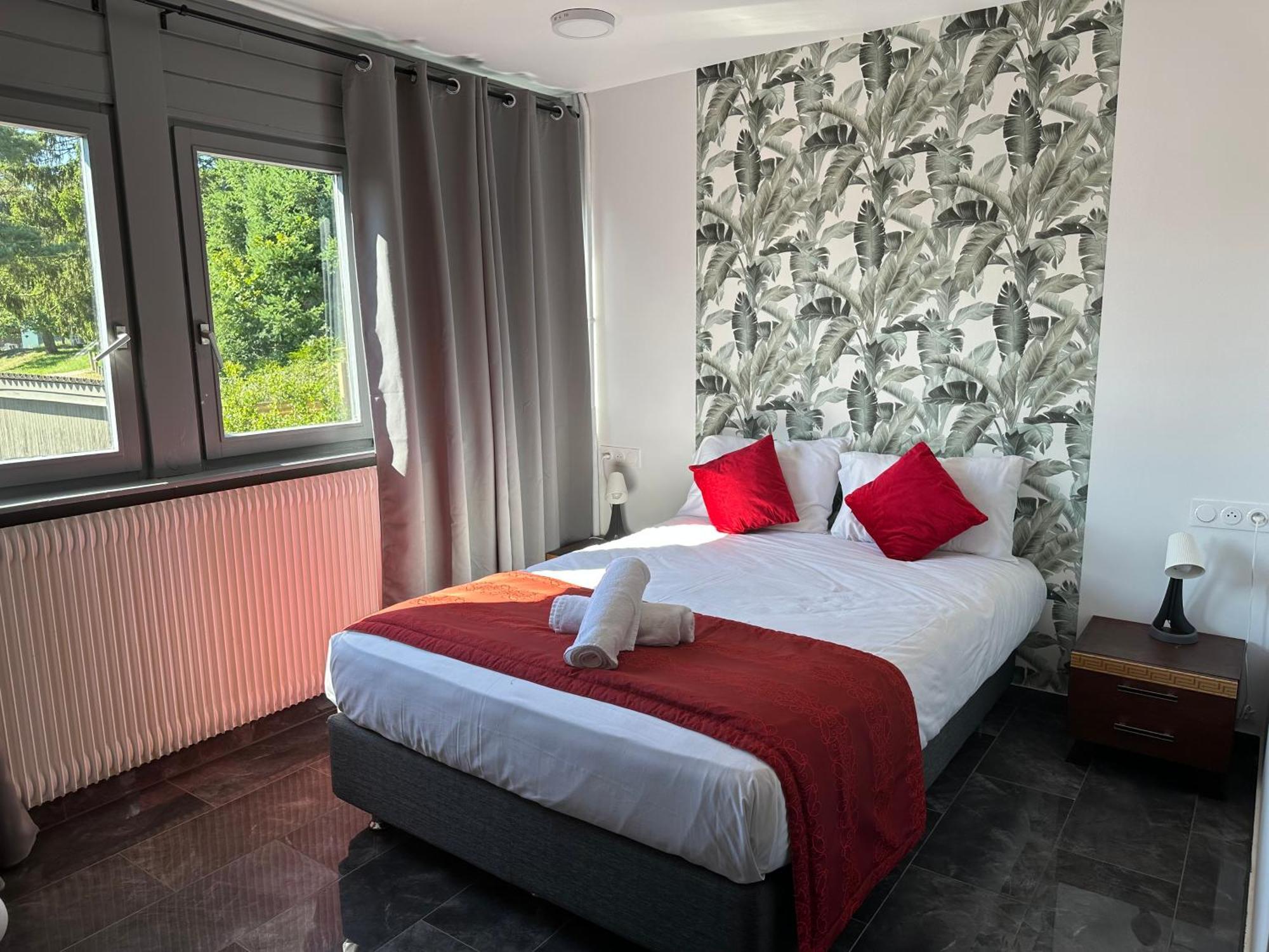 Hotel Parc Les Cigognes Albé Eksteriør billede