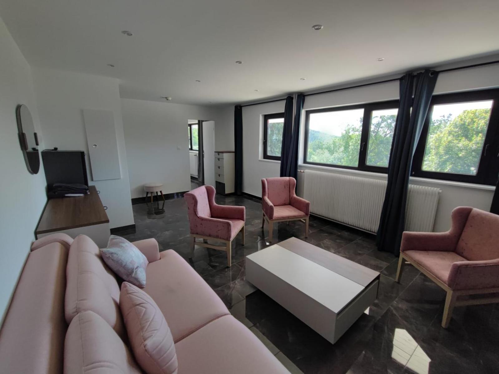 Hotel Parc Les Cigognes Albé Eksteriør billede